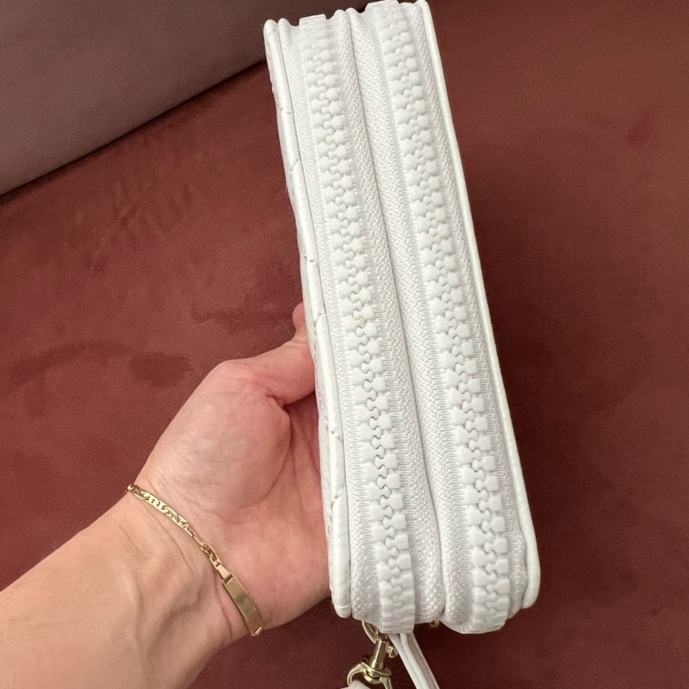 3/$18 White Quilted Faux Patent Leather Wallet with Wrist Strap - Picture 2 of 7